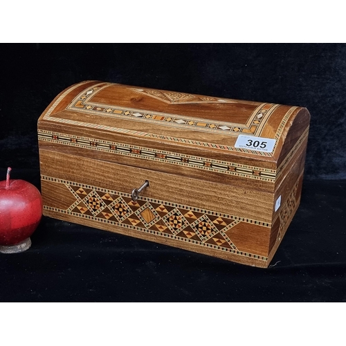 305 - A very attractive vintage wooden jewellery box inlaid with mother of pearl and brightly coloured str... 