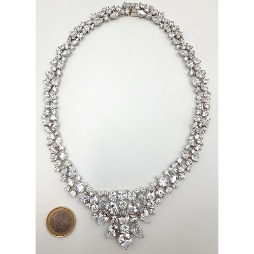 693 - A super hallmarked sterling silver Zircon stone choker style necklace. Set with double clasp. Unworn... 