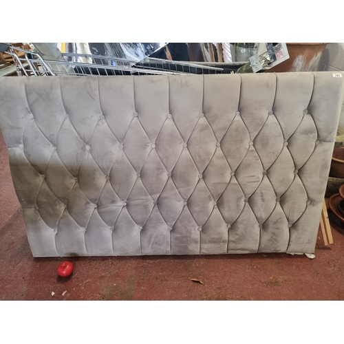 787 - A lovely contemporary double headboard with button back detailing and a plush grey finish. H: 94cm X... 