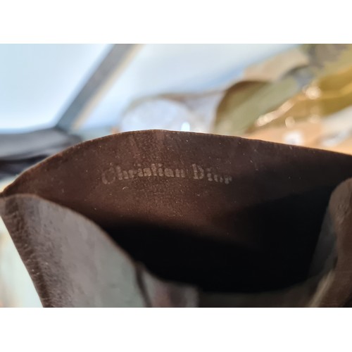 74 - A pair of stunning original vintage Christian Dior women's leather gloves in a deep brown colour. Ne... 