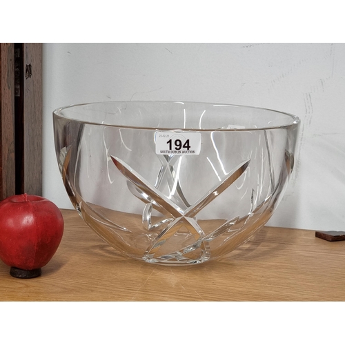 194 - A beautiful large 10