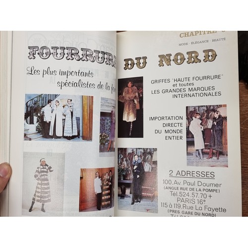 201 - A vintage hardback copy of the book Bottin Mondain 1979. 1856 pages with beautiful illustrations and... 