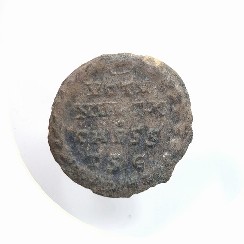 58 - A Crispus follis 318-196 AD Rave. Details as displayed.