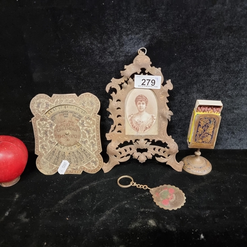 279 - A gorgeous collection of four vintage brass items. Including a beautifully intricate matchbox holder... 