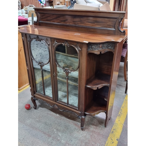 911 - Star Lot : A beautiful vintage display cabinet with an impressive gallery back, shelving space to si... 