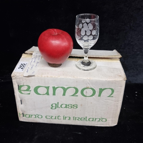 255 - A set of six vintage Éamon branded sherry glasses. These pretty stemmed glasses feature frosted grap... 