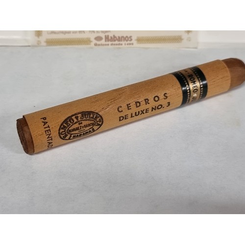 291 - A box of 25 Romeo & Julietta Habana Cedros de Luxe No. 3 Cuban cigars, ring gauge 42, size petite co... 