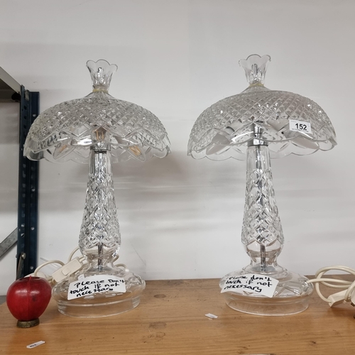 152 - Star Lot - A fabulous pair of Waterford Crystal table lamps in the Achillbeg Hurricane series. H47.5... 