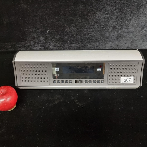 207 - A Ministry of Sound internet radio (model Mosaic150) with MP3 compatible function. With original man... 