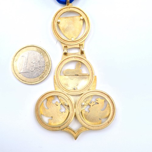 2 - A rare and one of a kind silver gilt membership medallion awarded by the Irish Institute of Charted ... 