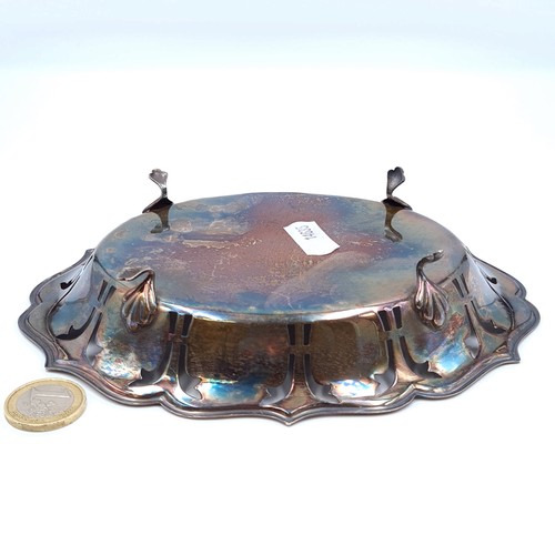 53 - Star Lot: A fine example of an Irish silver bonbon dish, featuring pretty scalloped rim detail and s... 