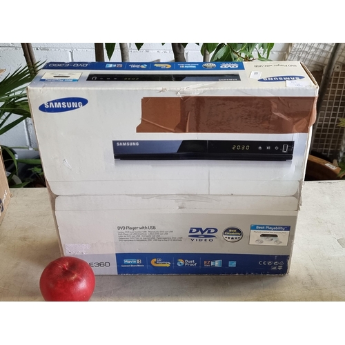 981 - A New  DVD Player by Samsung electronics. Model number DVD-E360. Designed with an integrated USB por... 