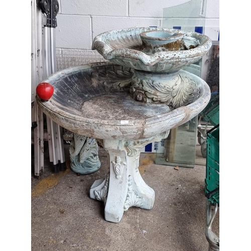 984 - Star Lot A lovely large heavy quality garden fountain with two scallop shell tiers and an ornate top... 