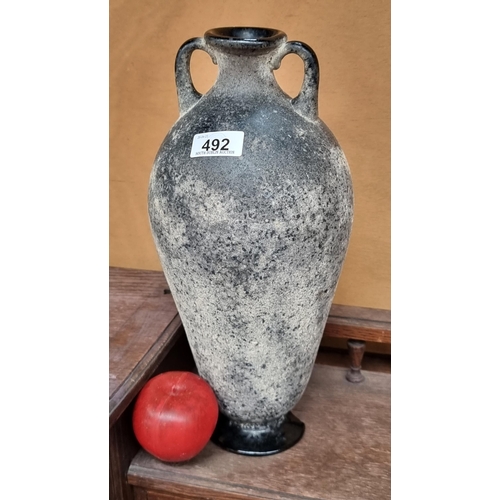 492 - A wonderful vintage scavo urn shaped glass vase by Seguso Vetri Darte with a stone effect finish and... 