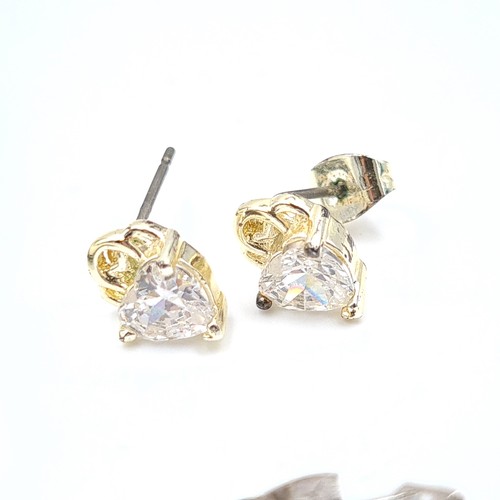 549 - A large and assorted collection of sterling silver gem set stud earrings, in an array of styles of d... 