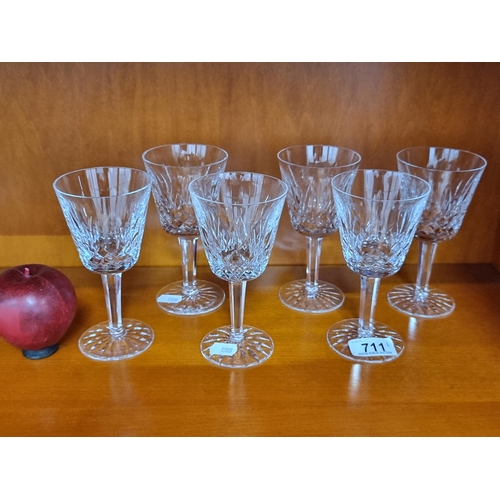 711 - Six lovely Waterford Crystal stemmed glasses in the Lismore pattern. In good condition.