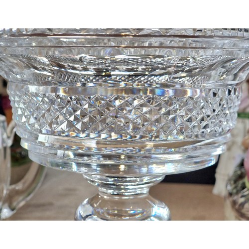 112 - Star Lot - A beautiful limited edition Waterford Crystal footed centre-piece bowl in the Museum desi... 