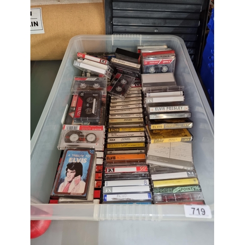 719 - A huge number of over 100 casette tapes of the music of Elvis Presley . Includes live performances i... 