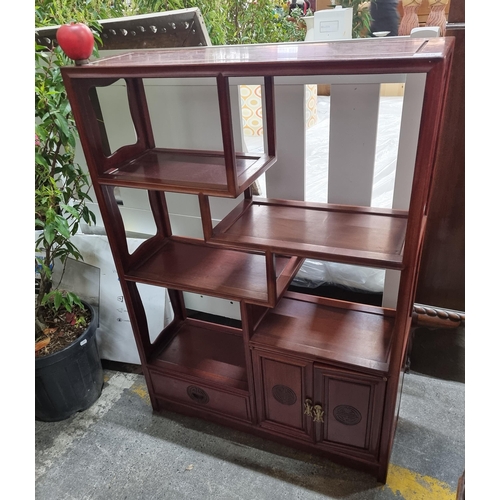 788 - Star lot : A beautiful cherry wood open shelving unit - a very well crafted piece with five tiered s... 