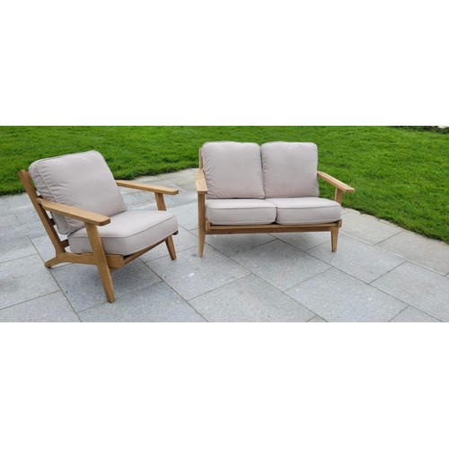 790 - Star lot : A gorgeous Vida garden two seater bench with matching chair. Both items feature the trait... 