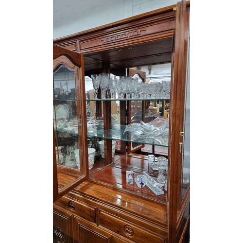 758 - Star lot : A beautiful large Chinese Rosewood glazed display cabinet / bookshelf  with four glass do... 