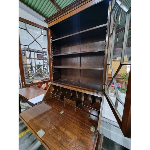 789 - Star lot : A beautiful vintage bureau bookcase, very well executed with dentil cornicing leads to do... 