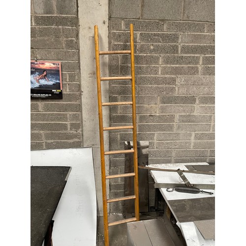 977 - An 8 rung wooden ladder.  Items from this vendor to be collected first week in June from Clondalkin