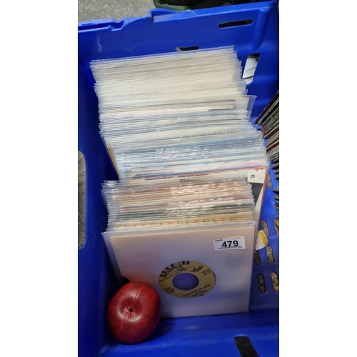 479 - A large selection of vintage vinyl EPs and singles featuring the songs of Elvis Presley. Including o... 