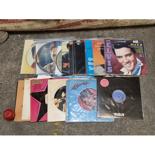 497 - A selection of nineteen vinyl albums concerned with the songs and performances of Elvis Presley. Inc... 