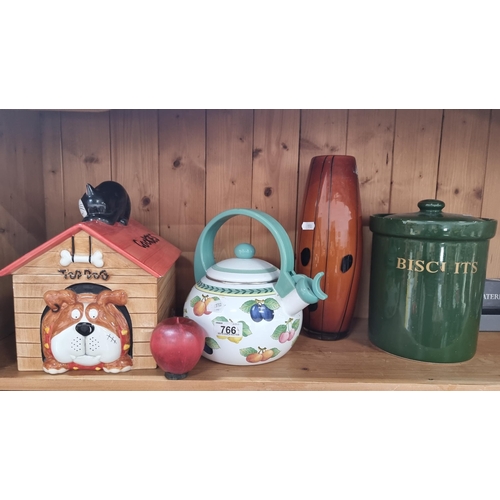 766 - A selection of four good household items, including a gorgeous Villeroy & Boch whistling kitchen ket... 