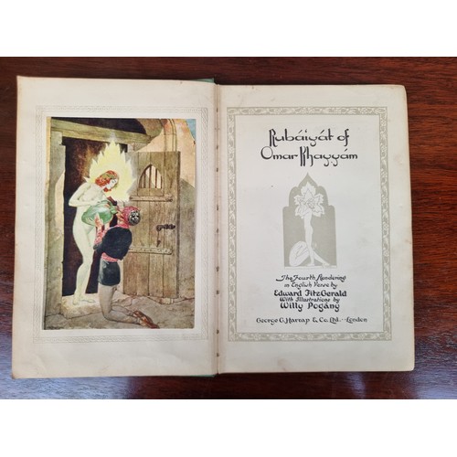 692 - The most beautiful 1930's hardback English edition of 