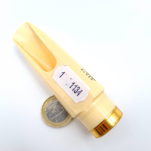 573 - A vintage and very high quality Brilhart streamline 7 tenor saxophone mouthpiece. This is a highly r... 