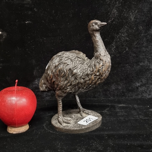 201 - Star Lot : A vintage well cast bronze emu figure with great detail and a round base.