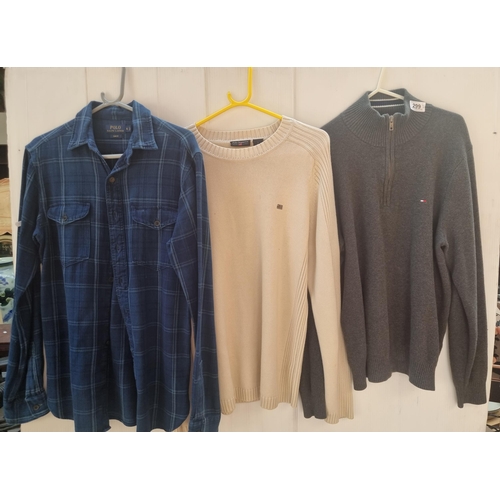 299 - Two men's designer jumpers including a Tommy Hilfiger half zip charcoal grey example size small (sim... 