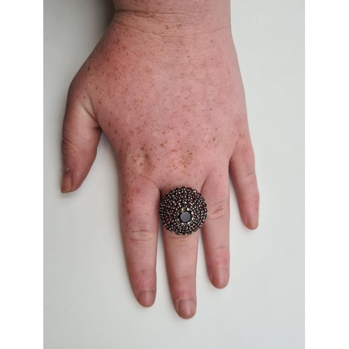 539 - A fabulous antique Bohemian large  Garnet stone cluster ring. Hallmarked silver. Ring size: R. Weigh... 