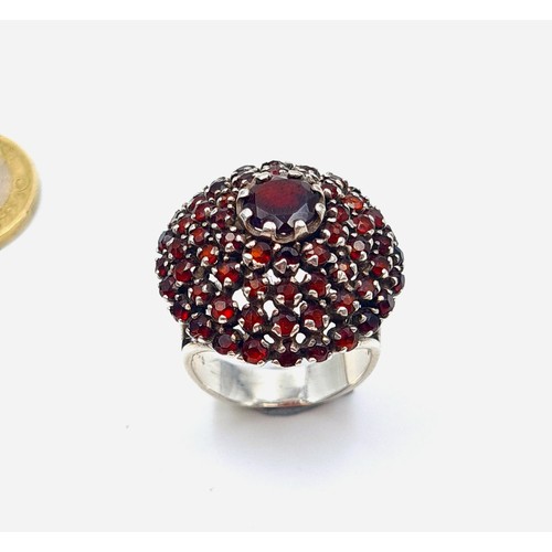 539 - A fabulous antique Bohemian large  Garnet stone cluster ring. Hallmarked silver. Ring size: R. Weigh... 