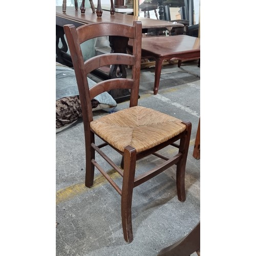 619 - Six charming ladderback dining chairs with woven sugan seats. These are in lovely condition and are ... 