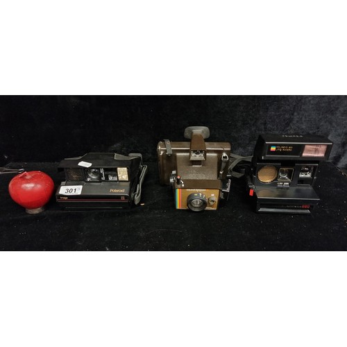 301 - Three fantastic vintage Polaroid instant film cameras including a 'Colour Swinger II Land Camera', a... 