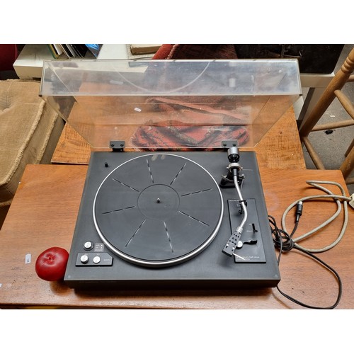 464 - A Teleton HiFi trp 200 record turntable/player in good condition.