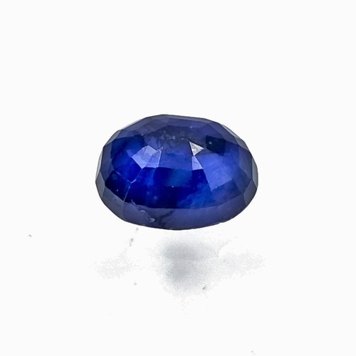 432 - A natural Blue sapphire stone of oval mixed cut and 9.43 carats. Comes with  certificate of authenti... 