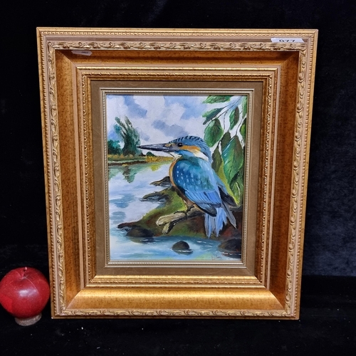 77 - A striking original acrylic on canvas painting of an alert kingfisher perched by the riverside. Rend... 