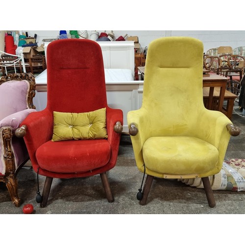 863 - Star lot : A pair of very striking Italian designer chairs by Teal with unusual high-backed backrest... 