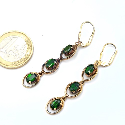 26 - A beautiful pair of antique three stone Peridot silver drop pendant earrings. Stamped 925. Suitable ... 