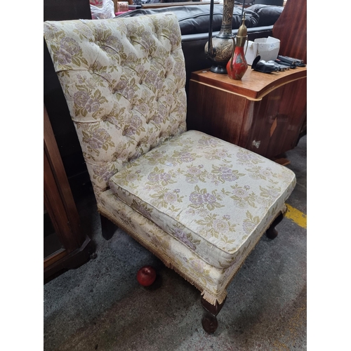 Vintage nursing chair hot sale