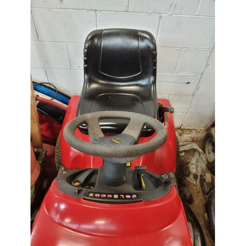 764 - Star Lot : A Castle Garden XX 220 HD ride on lawn mower with seven cutting heights and twin blade de... 