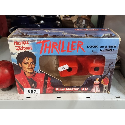 887 - A fantastic retro 'Michael Jackson's Thriller View-Master 3-D' produced by Optimum Productions in 19... 