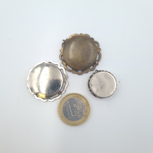 2 - A collection of 3 relics, including a  