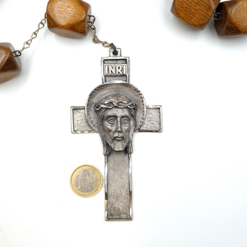 870 - A very very  long and very oversized vintage group rosary beads, featuring huge wooden notches and a... 