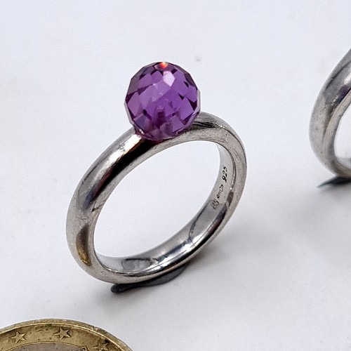 35 - A collection of two sterling silver Amethyst rings, both ring sizes: P. Total weight of rings: 11.43... 