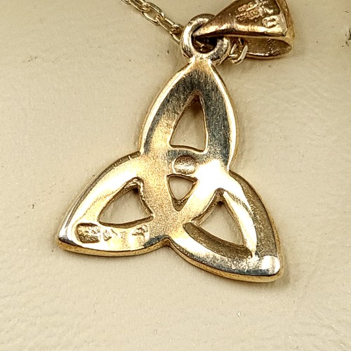 918 - A Solvar branded sterling silver necklace and pendant in the form of a triquetra / trinity knot. Acc... 